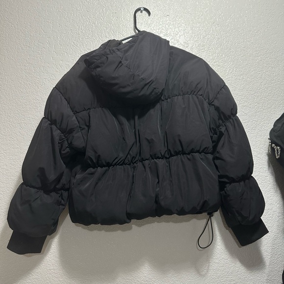 H&M Black Puffer Jacket - Women's Insulated Coat - Picture 11 of 14